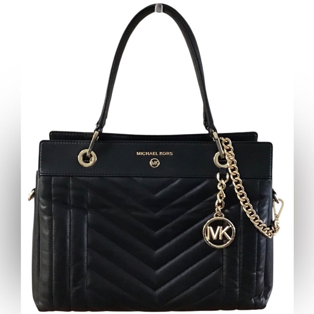Michael Kors Susan Black Leather Quilted Medium Bag
